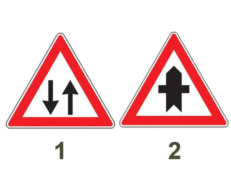 Imagine întrebare examen auto: Care dintre cele două indicatoare avertizează conducătorii de motociclete că au prioritate?