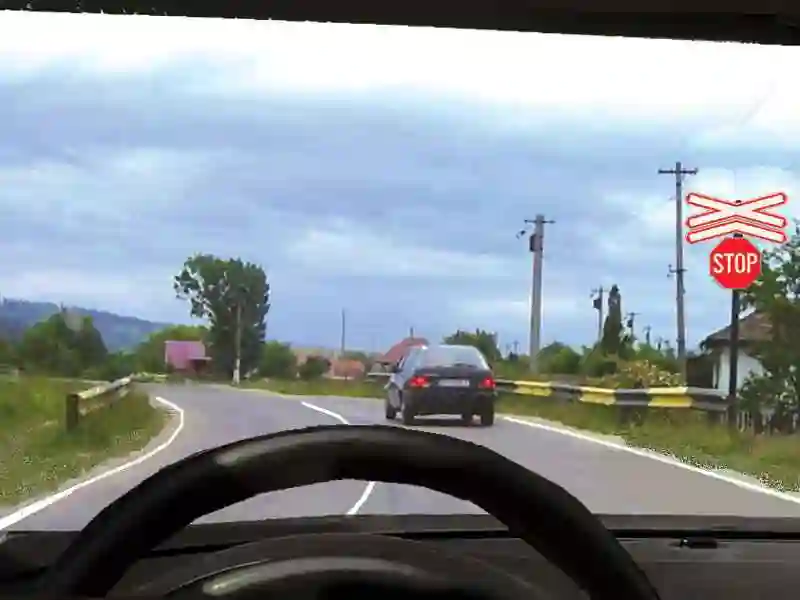 Imagine întrebare examen auto: Unde opriți în situația prezentată?