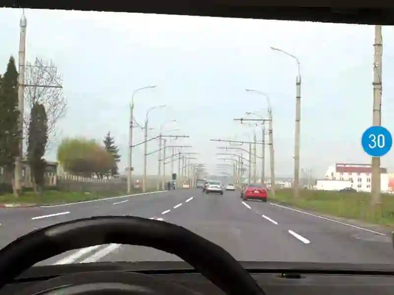 Imagine întrebare examen auto: Indicatorul semnifică o viteză: