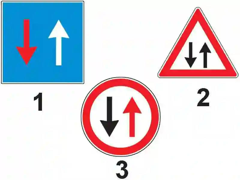 Imagine întrebare examen auto: Care dintre indicatoare conferă prioritatea de trecere?